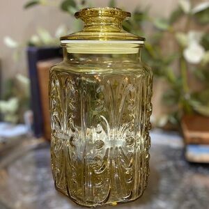 Vintage LE Smith Amber Large Canister Imperial Atterbury Scroll